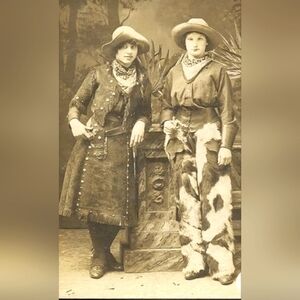 Master Clothing Listing #051 - #100